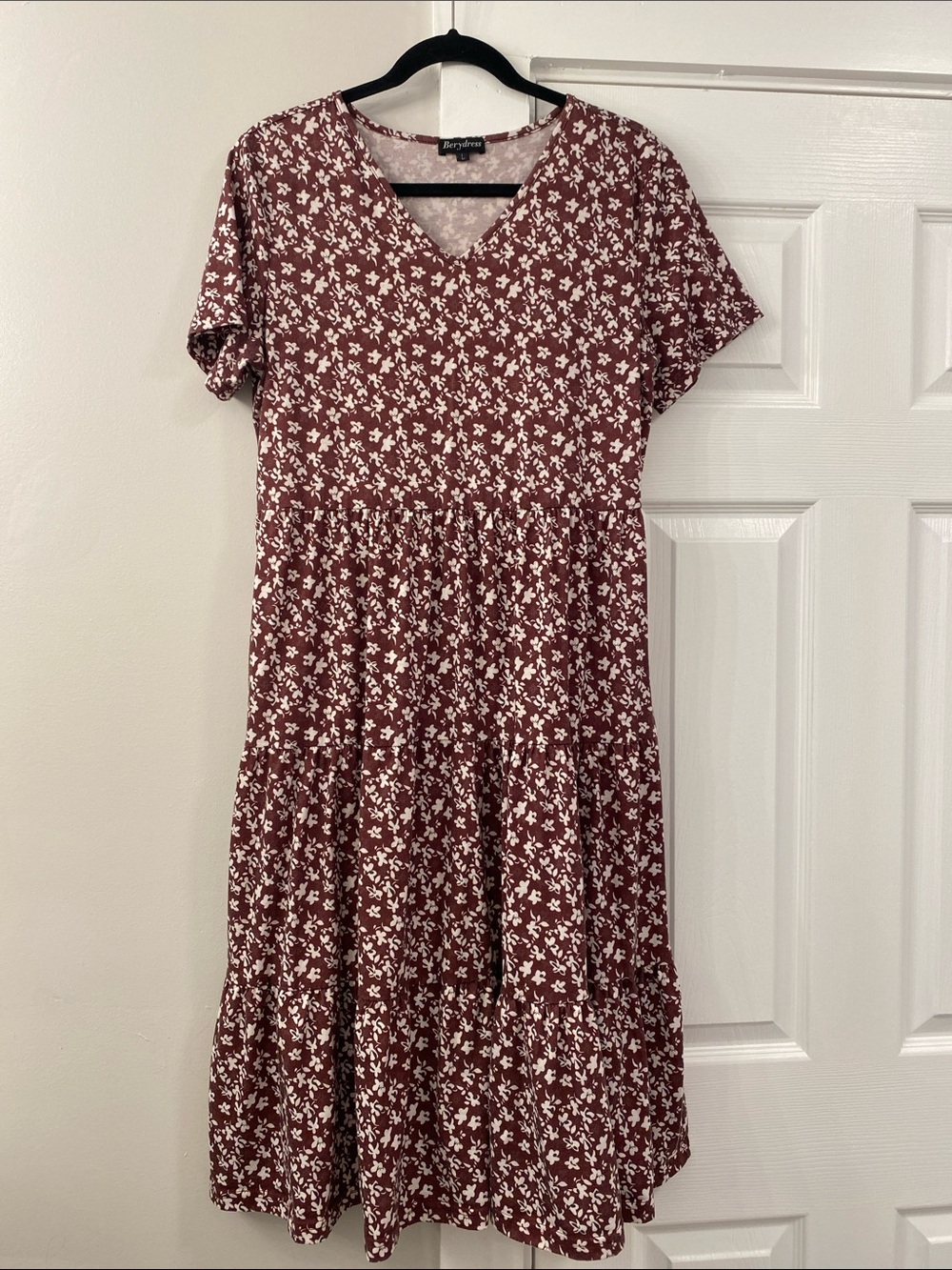 2pc Women's V-Neck Floral Tiered Dress Bundle - Size L Blue & Burgundy